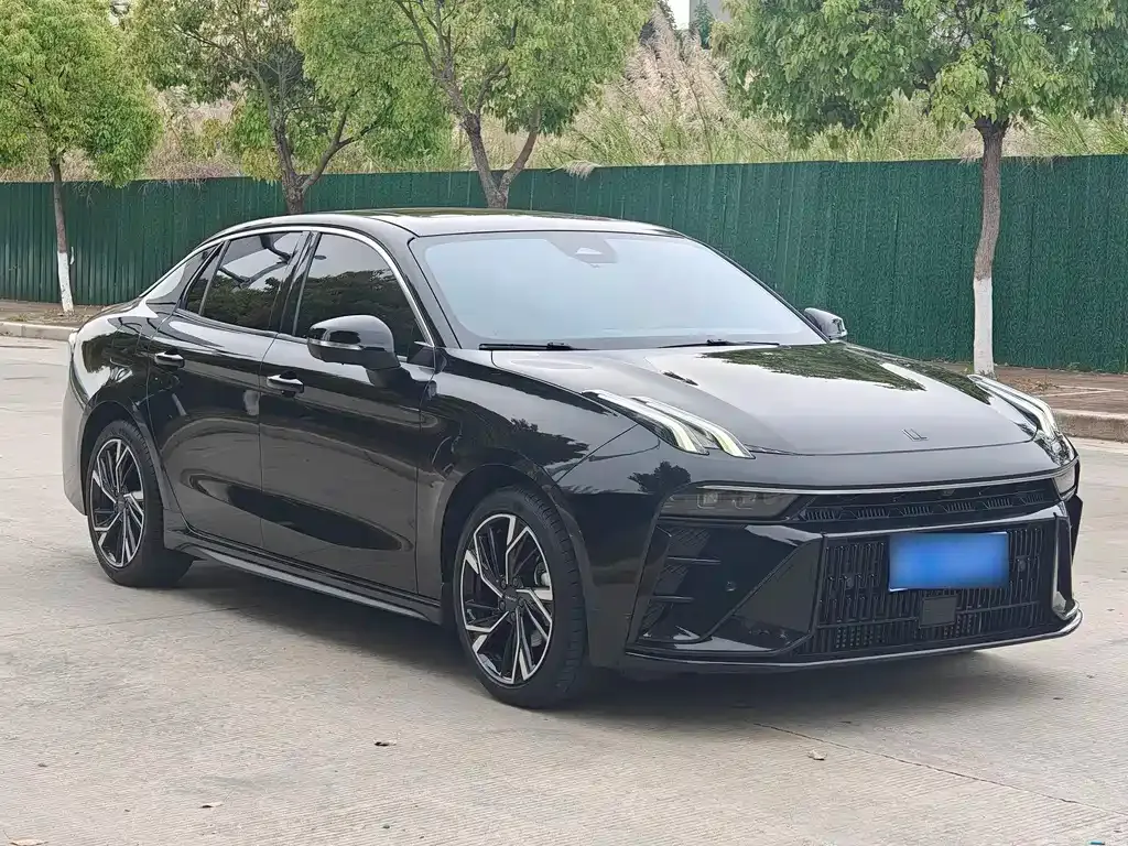 Lynk & Co 03 2023 из CN, фото 9