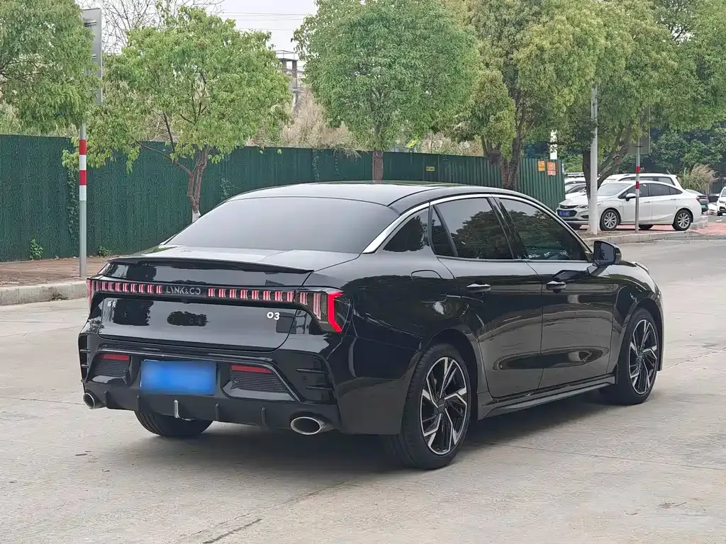 Lynk & Co 03 2023 из CN, фото 4