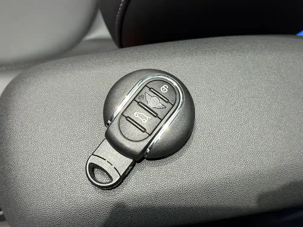 MINI Cooper (3-door) 2022 из CN, фото 10