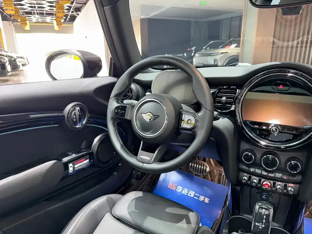 MINI Cooper (3-door) 2022 из CN, фото 9
