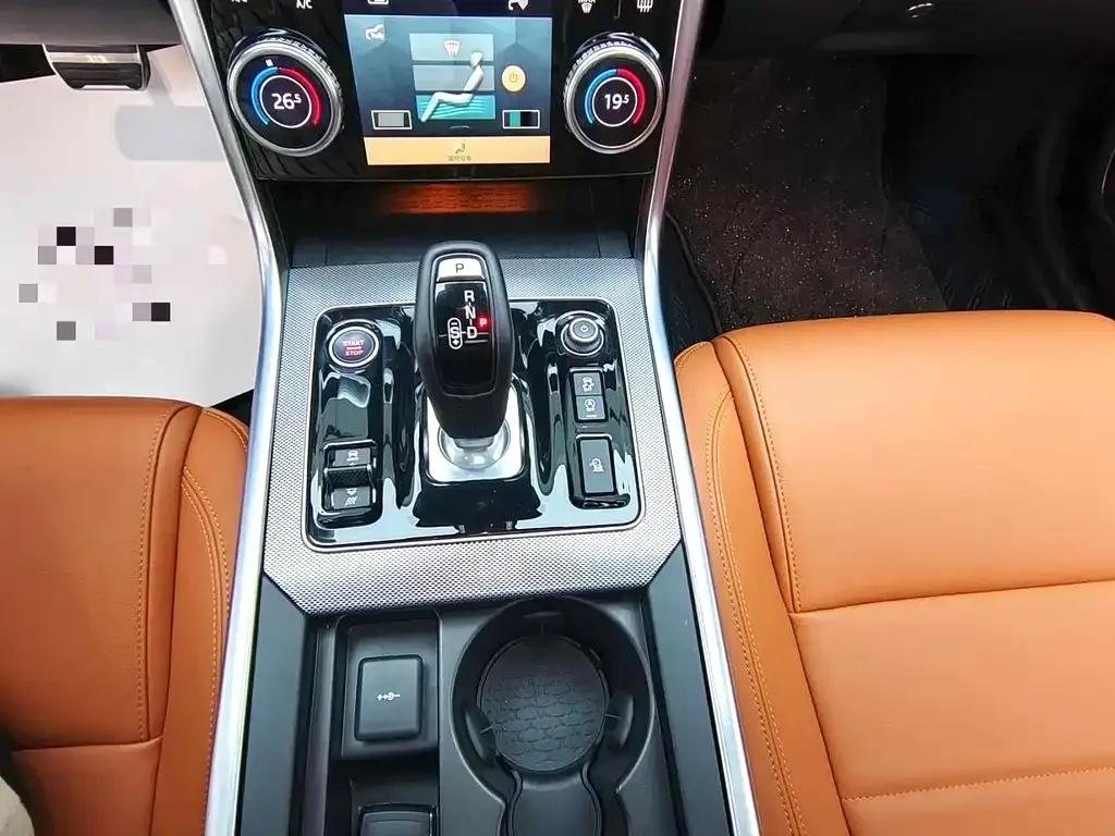 Jaguar XEL 2024 из CN, фото 10