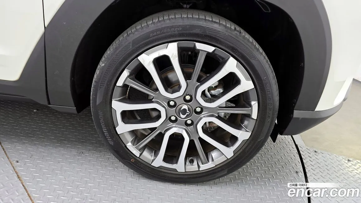 KG Mobility (Ssangyong) Torres — фото 9