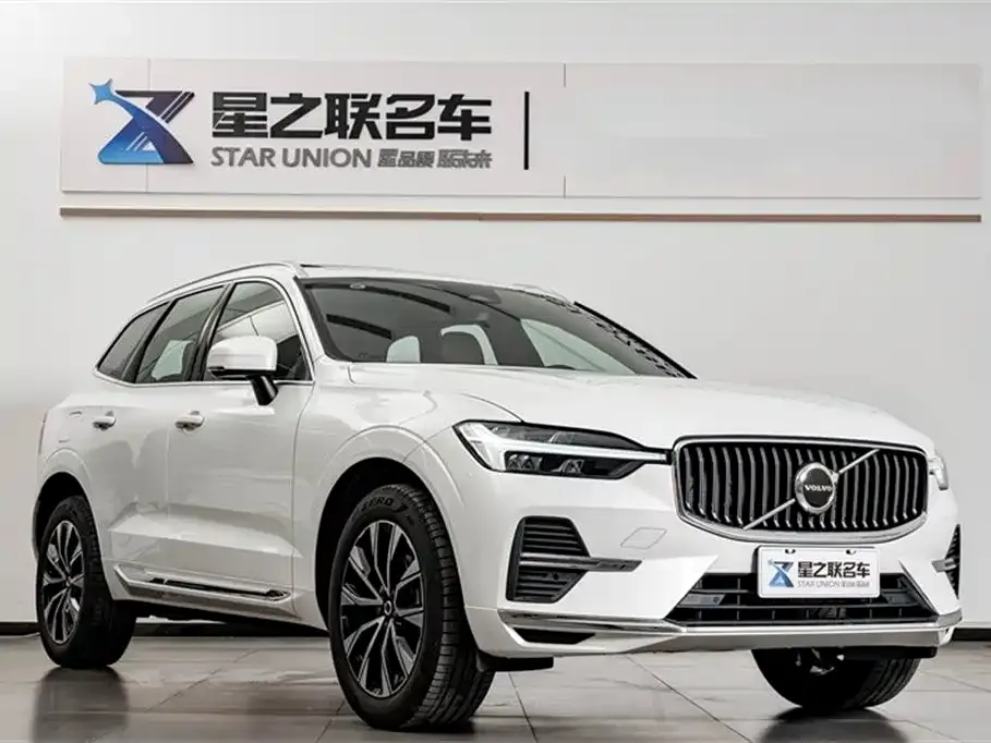 Volvo XC60 — фото 3