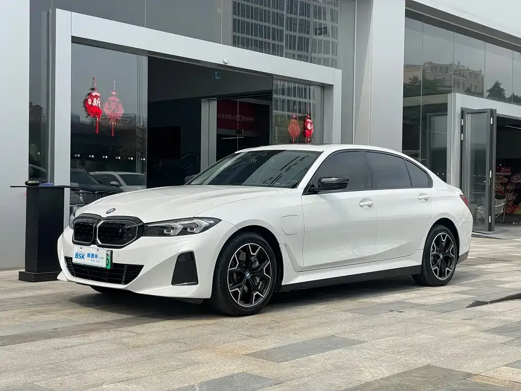 BMW i3 — фото 1