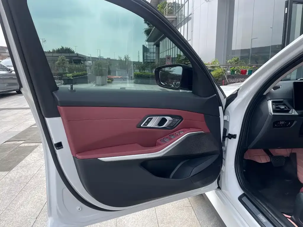 BMW i3 — фото 9