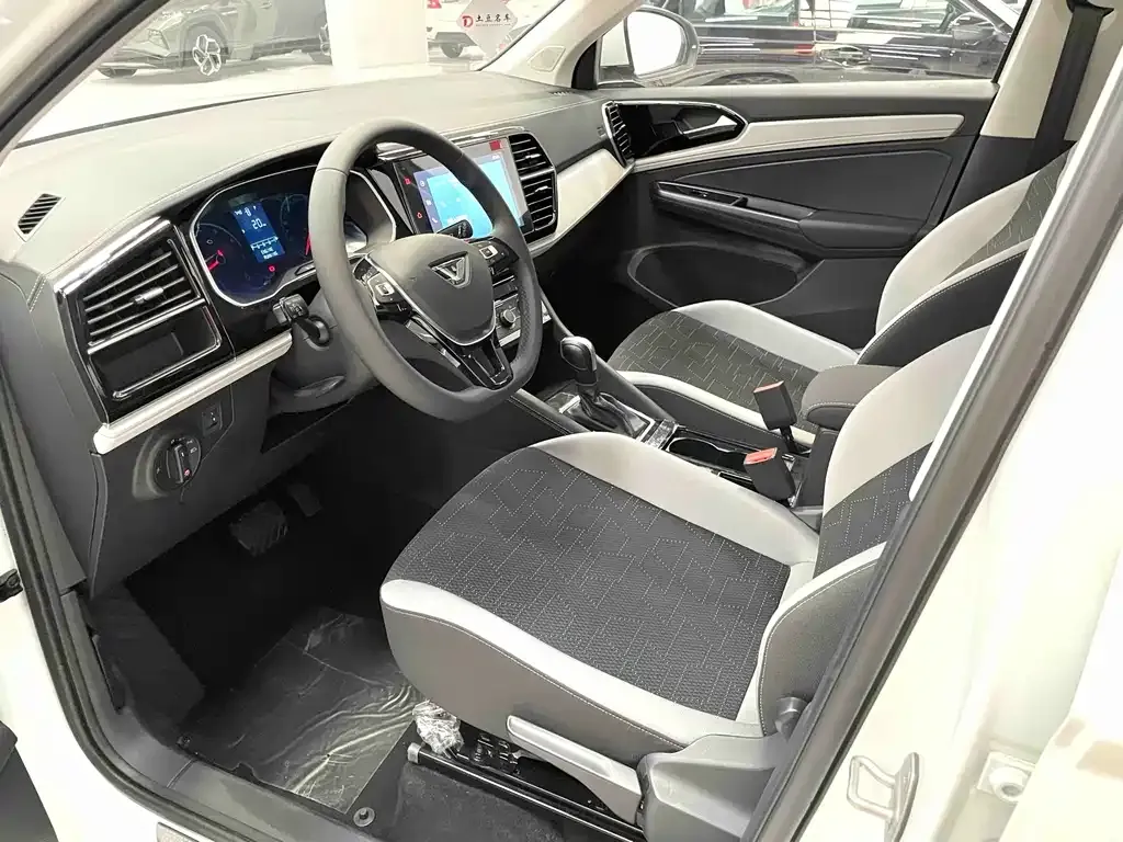 Jetta VS5 2025 из CN, фото 8