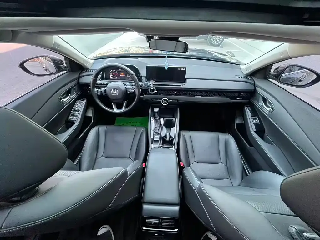 Honda Accord — фото 4