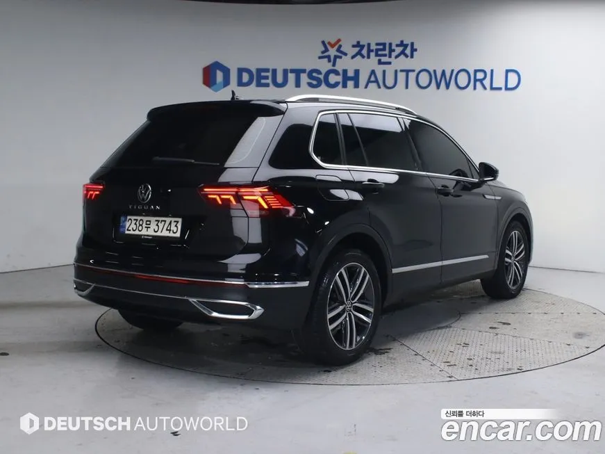 Volkswagen Tiguan — фото 3