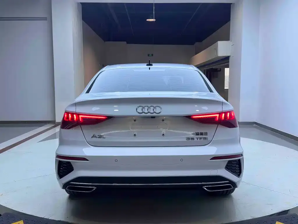 Audi A3 — фото 3