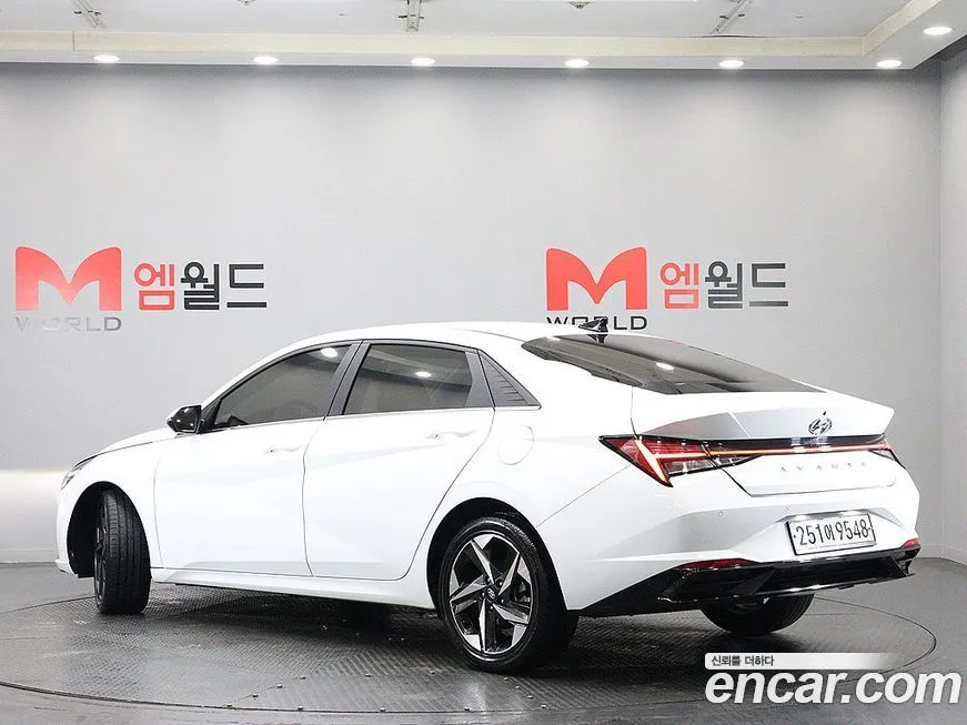 Hyundai AVANTE — фото 10