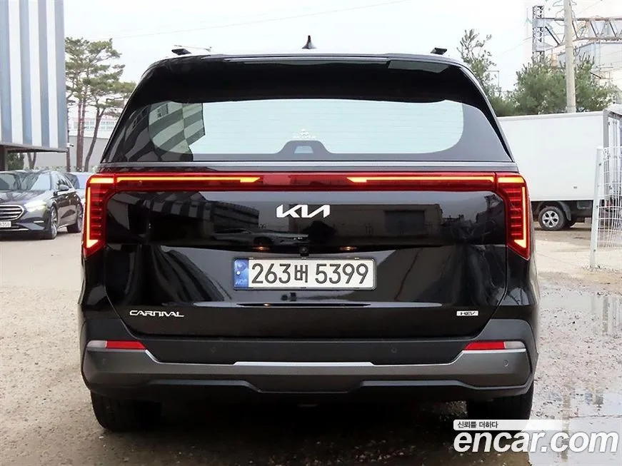 Kia Carnival — фото 2