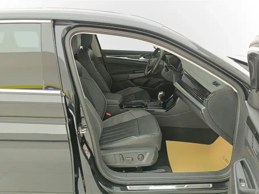 Volkswagen Passat — фото 2