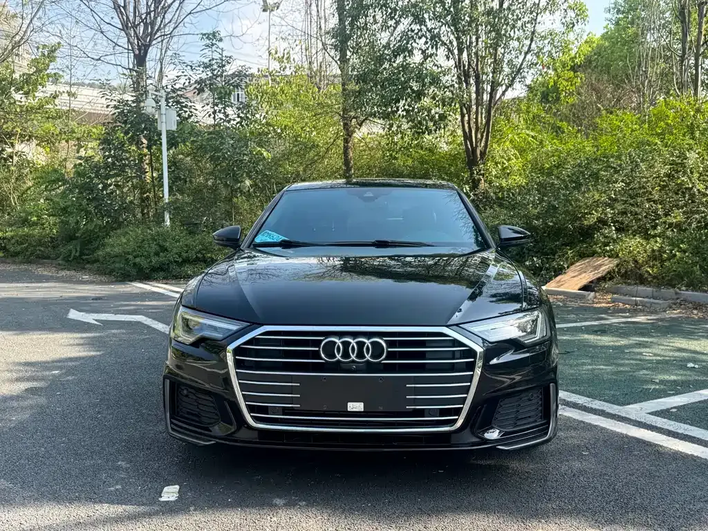 Audi A6L — фото 9