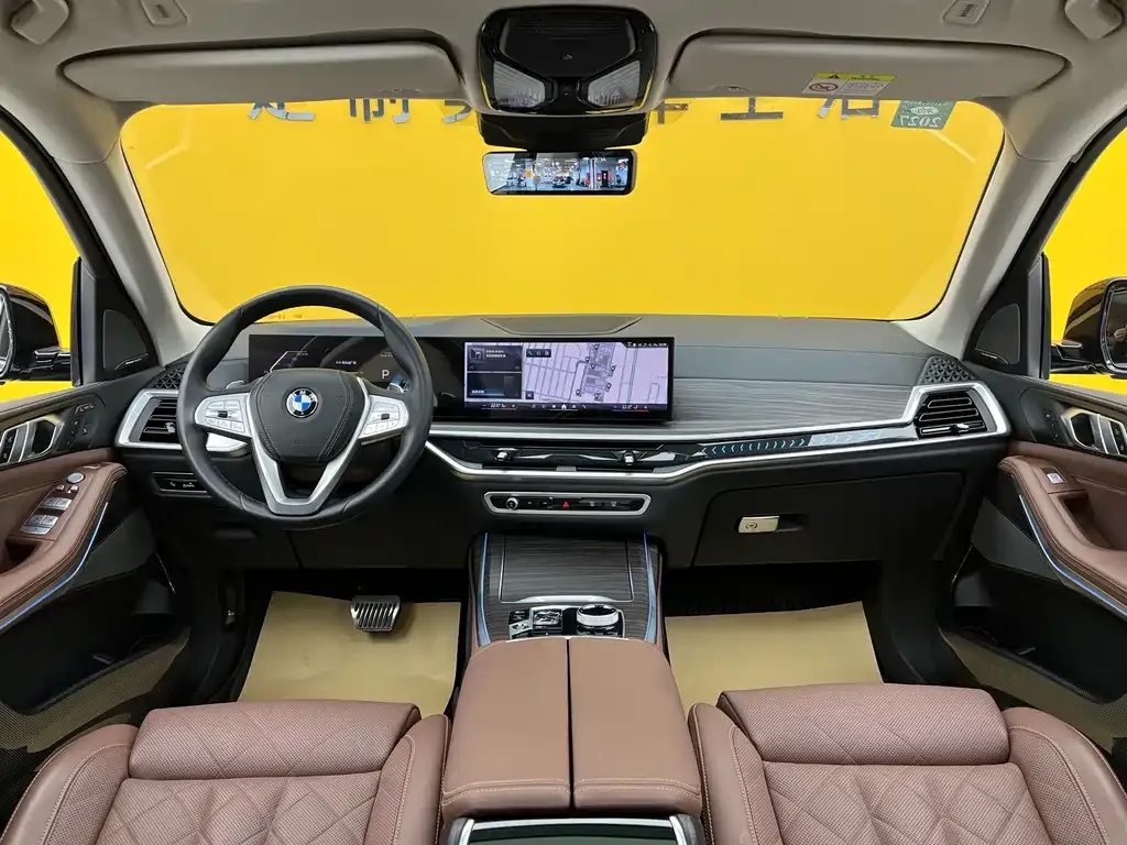 BMW X7 — фото 4
