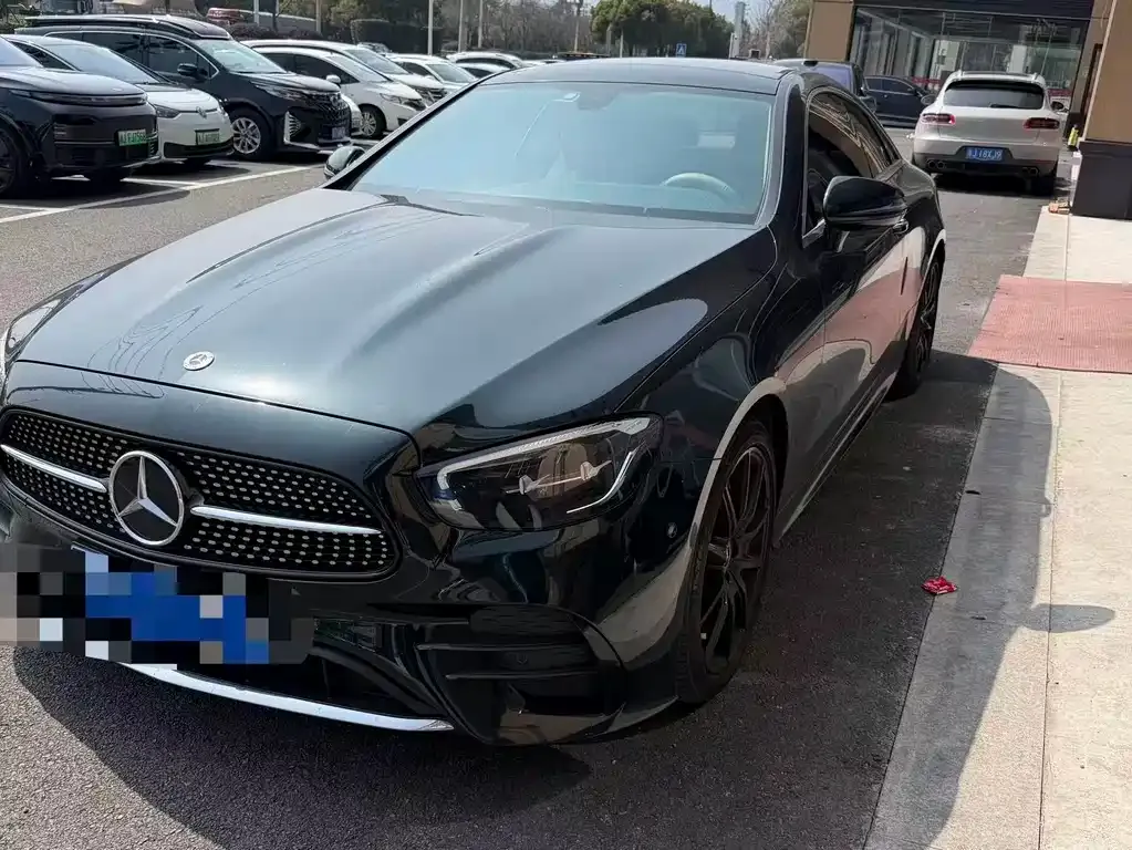 Mercedes-Benz E-Class (Import) — фото 1