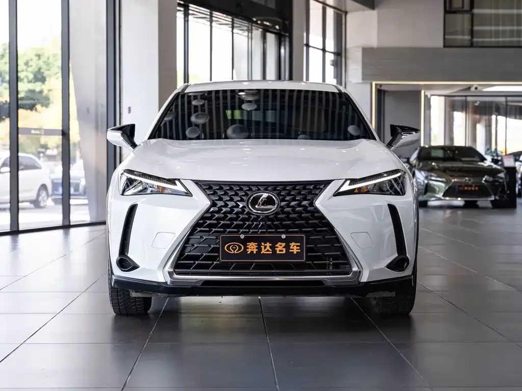 Lexus UX — фото 7