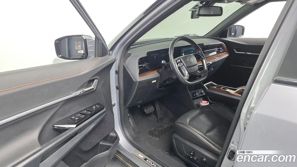 KG Mobility (Ssangyong) Torres 2024 из KR, фото 9