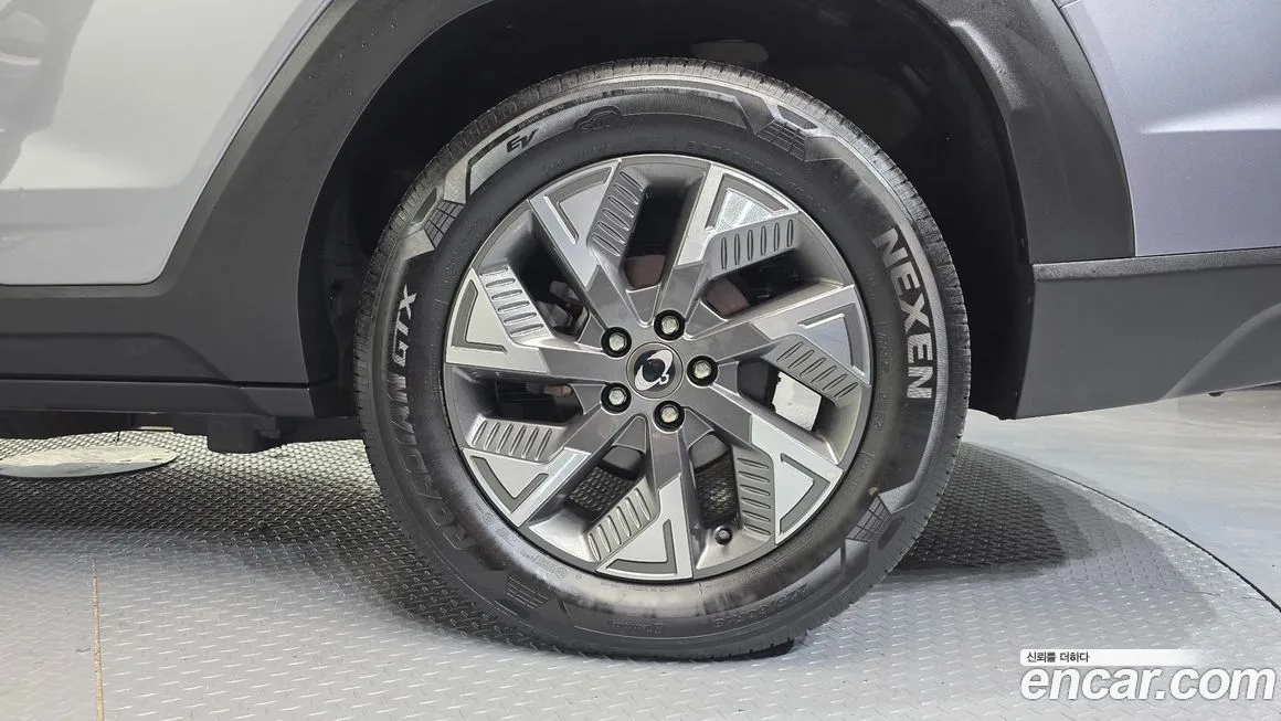KG Mobility (Ssangyong) Torres 2024 из KR, фото 6