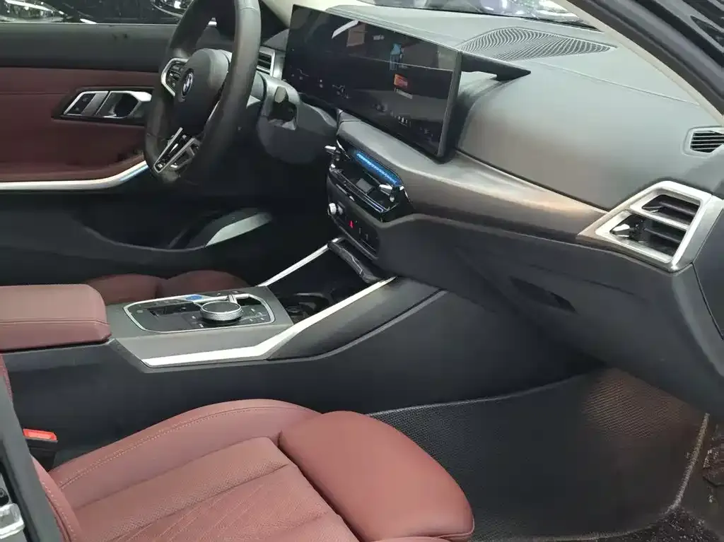 BMW i3 2025 из CN, фото 6