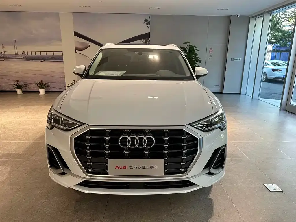 Audi Q3 — фото 7