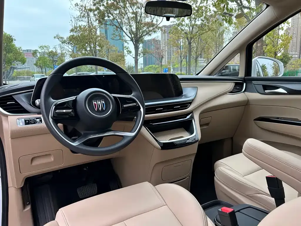 Buick GL8 Hybrid — фото 6