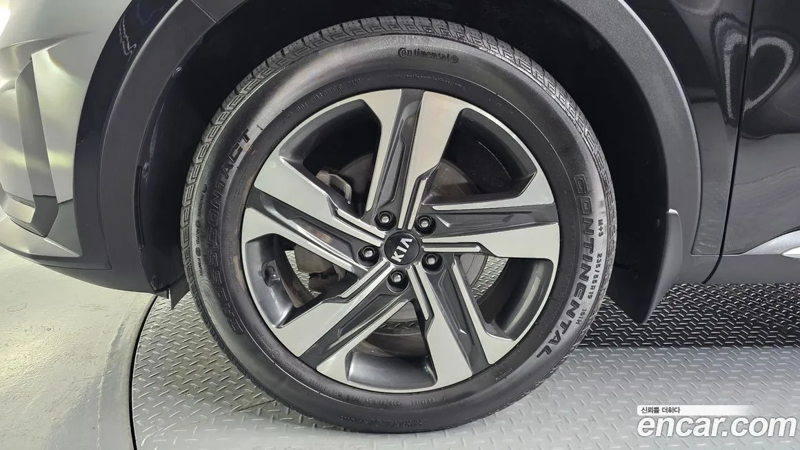 Kia Sorento — фото 3