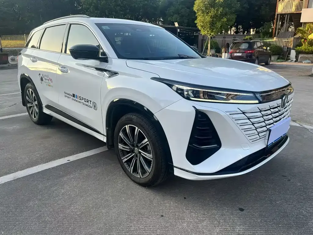 Changan CS75PLUS — фото 8
