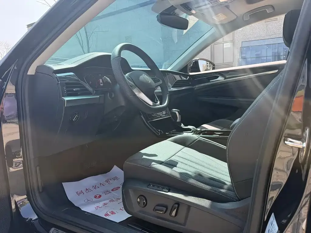 Volkswagen Passat — фото 2
