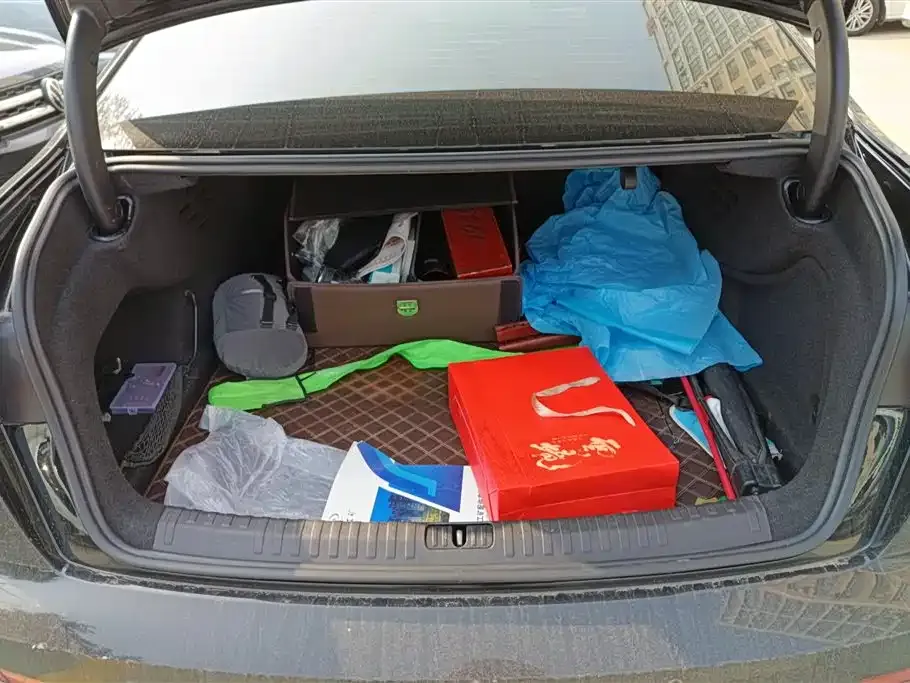 Audi A6L 2021 из CN, фото 7