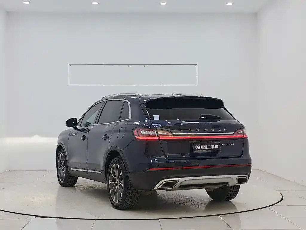 Lincoln Nautilus 2022 из CN, фото 4
