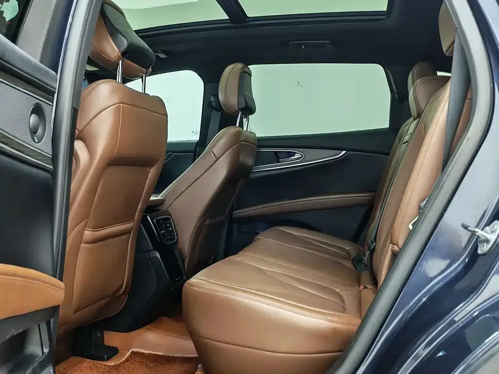 Lincoln Nautilus 2022 из CN, фото 10