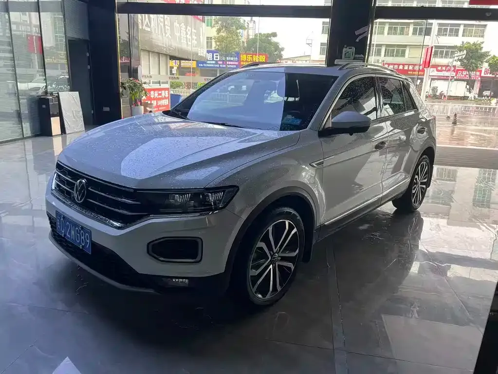 Volkswagen T-Roc 2022 из CN, фото 1