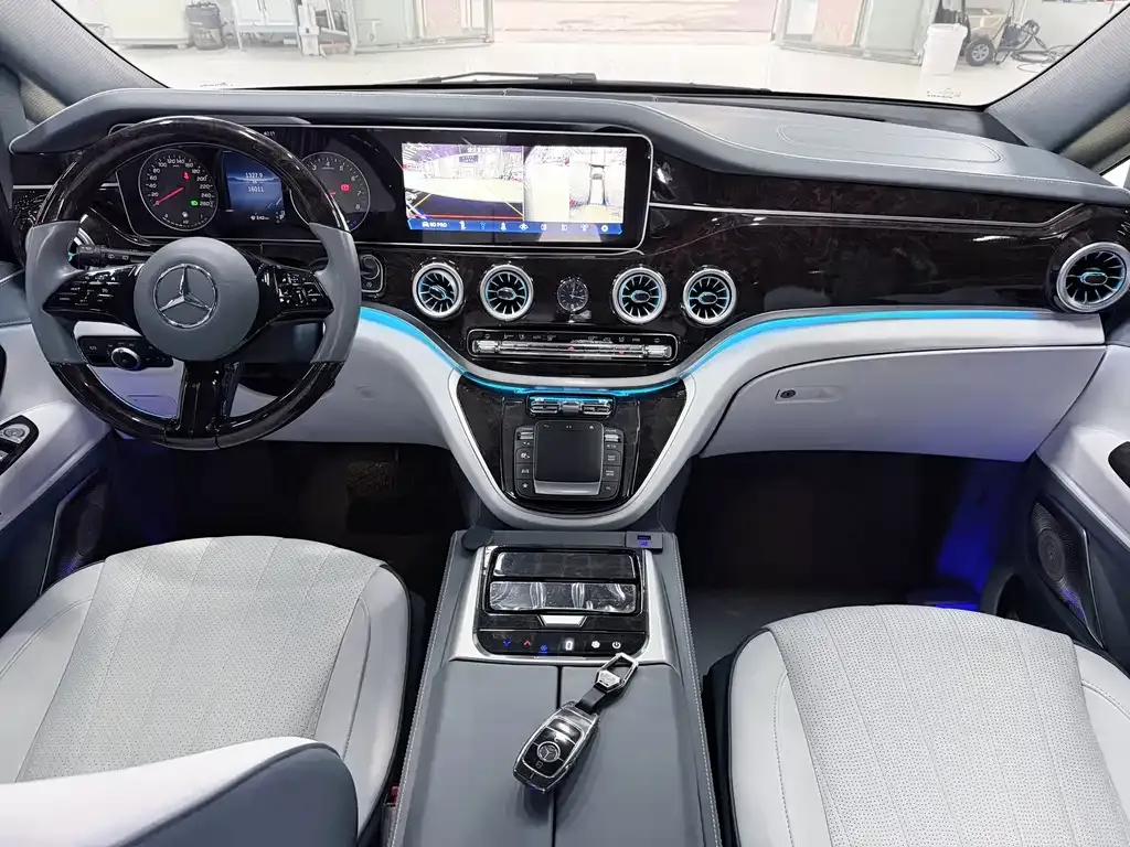 Mercedes-Benz Vito 2025 из CN, фото 10