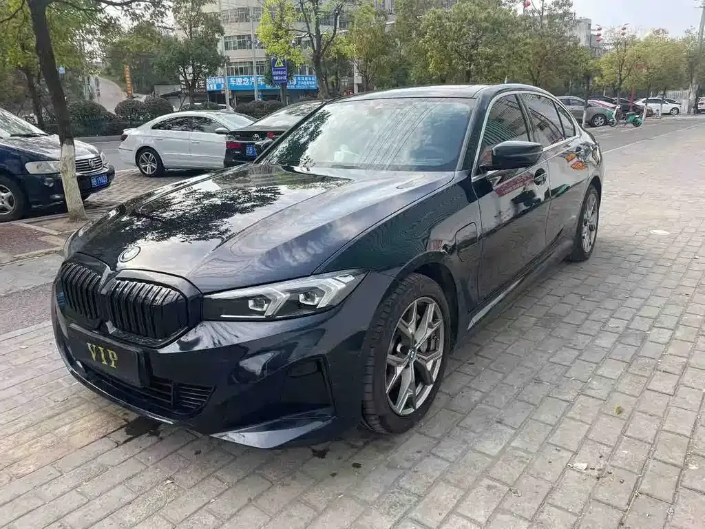 BMW i3 — фото 1