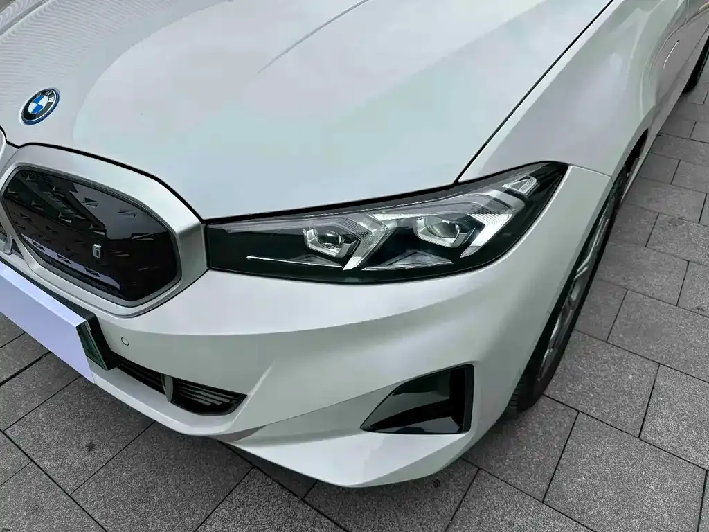 BMW i3 2025 из CN, фото 10