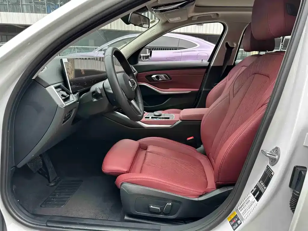 BMW i3 2025 из CN, фото 2