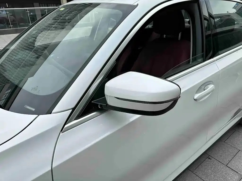 BMW i3 2025 из CN, фото 5