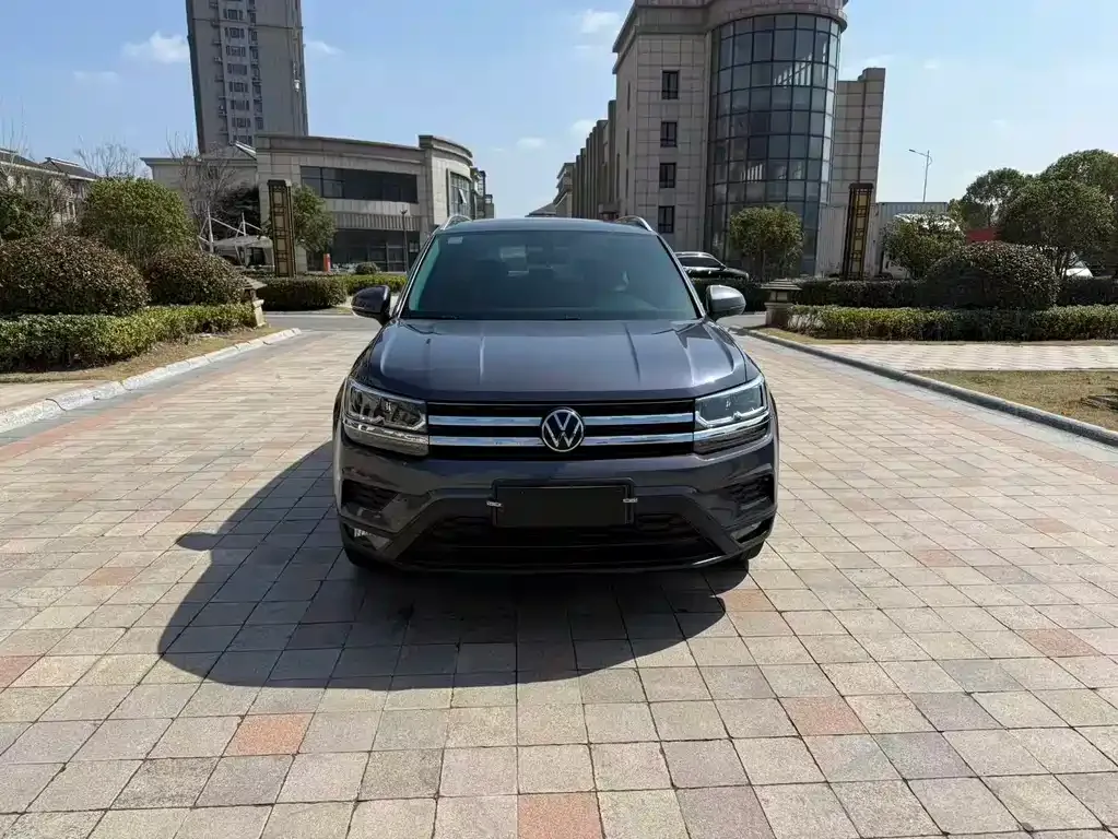 Volkswagen Tharu — фото 4