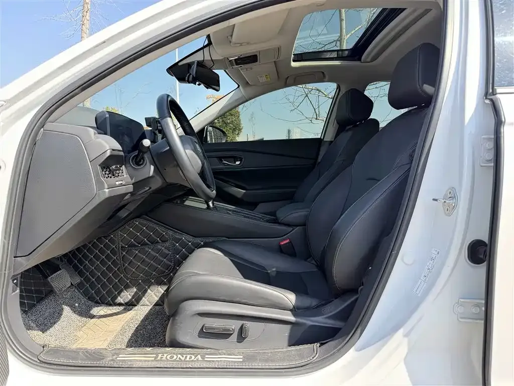 Honda Accord — фото 3