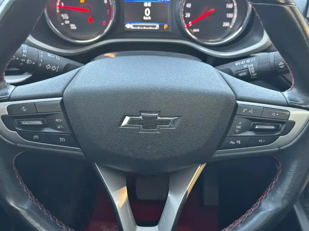 Chevrolet Trax 2021 из CN, фото 9
