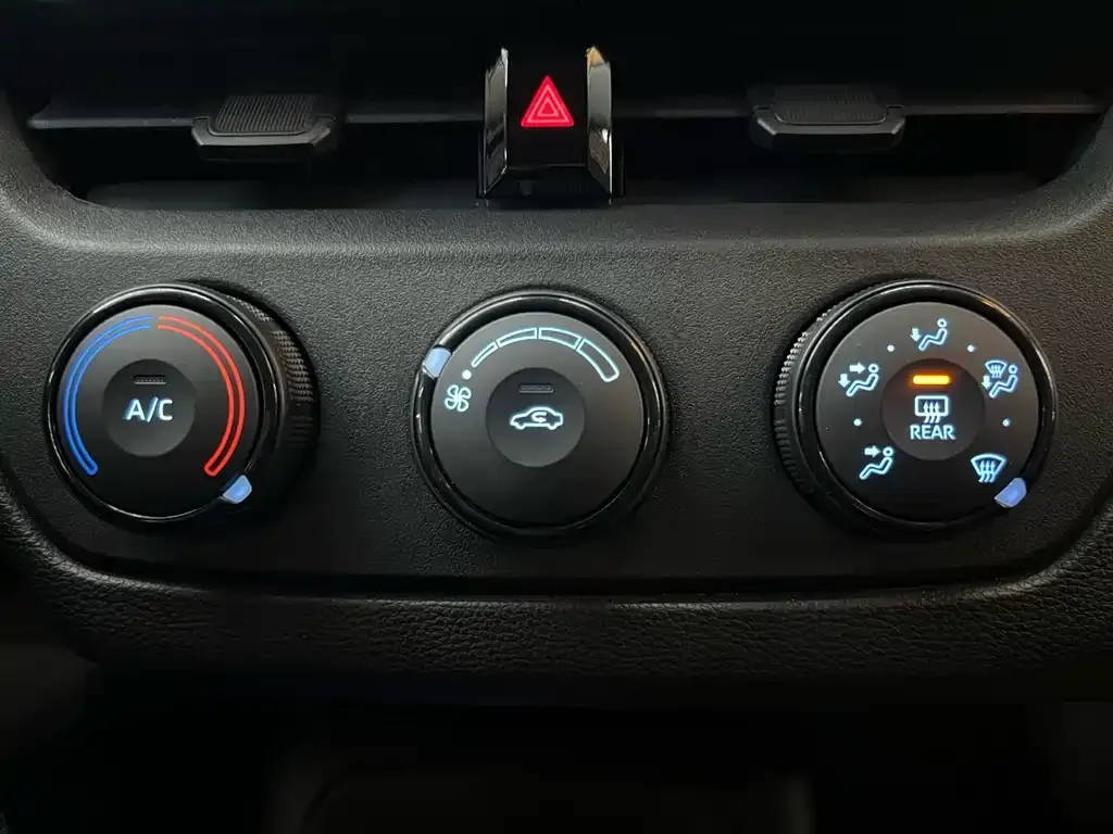 Toyota Corolla 2022 из CN, фото 3