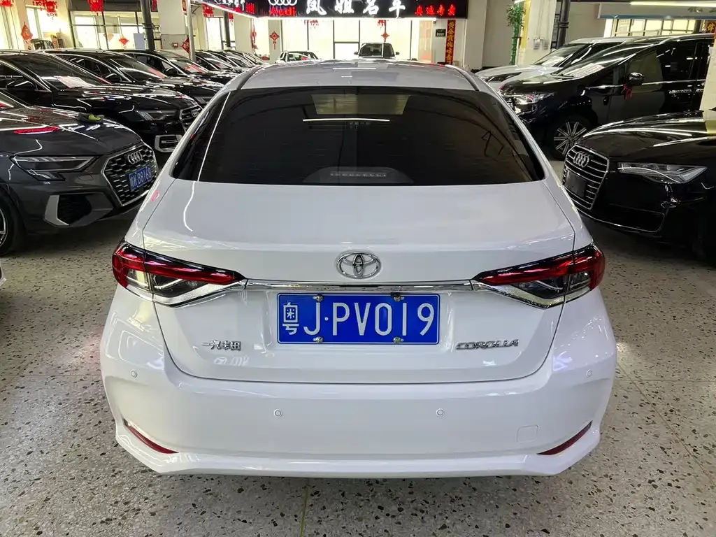 Toyota Corolla 2022 из CN, фото 5