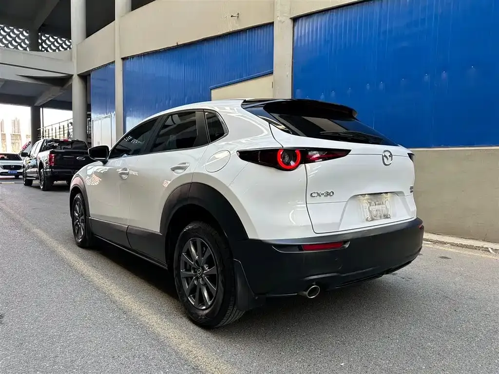 Mazda CX-30 — фото 5