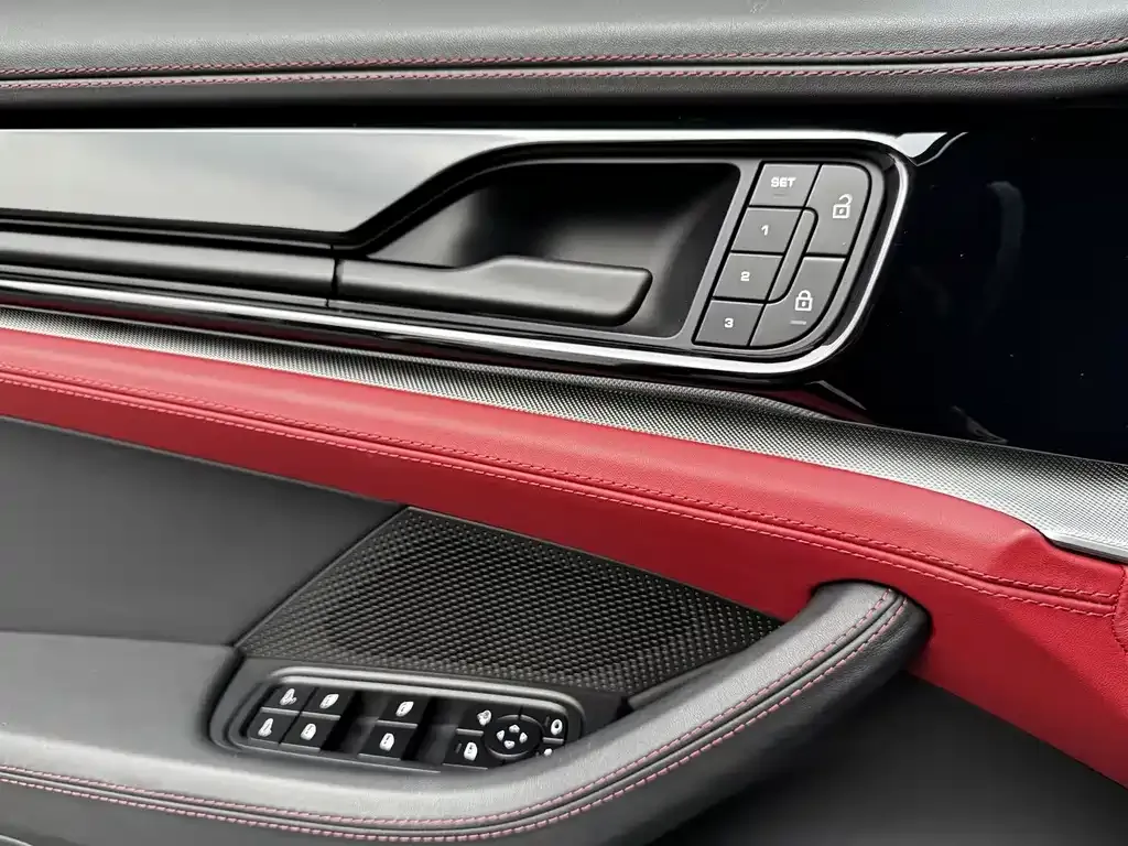 Porsche Panamera — фото 8