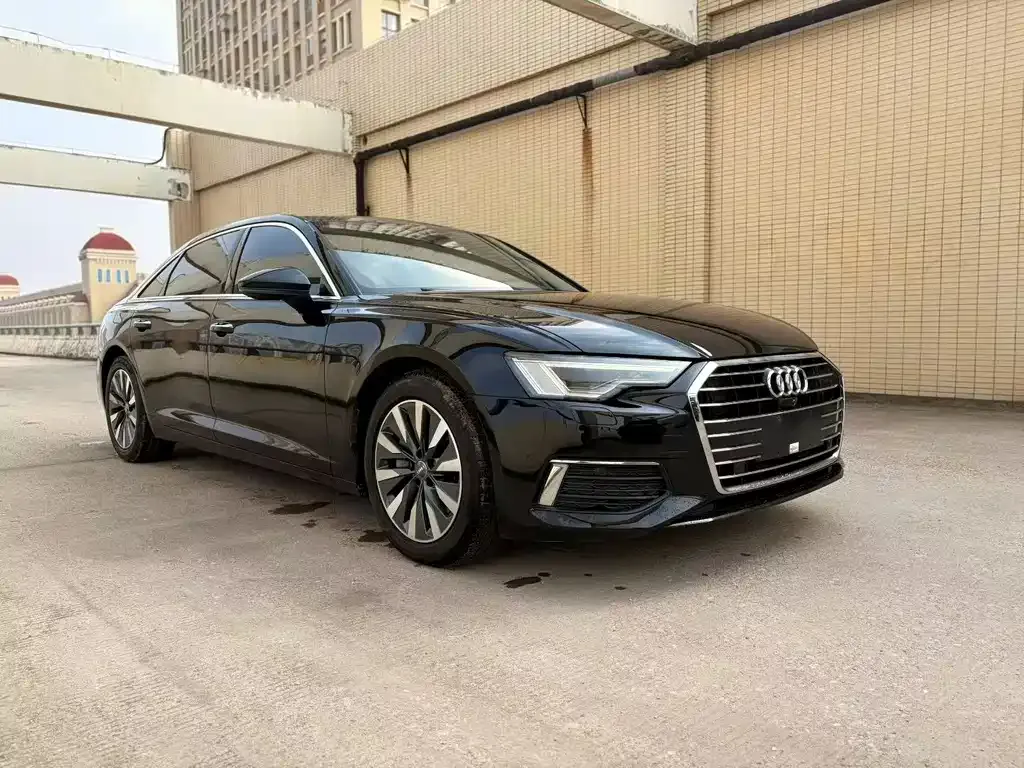 Audi A6L — фото 8