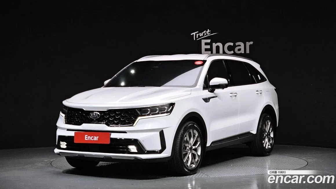Kia Sorento — фото 1