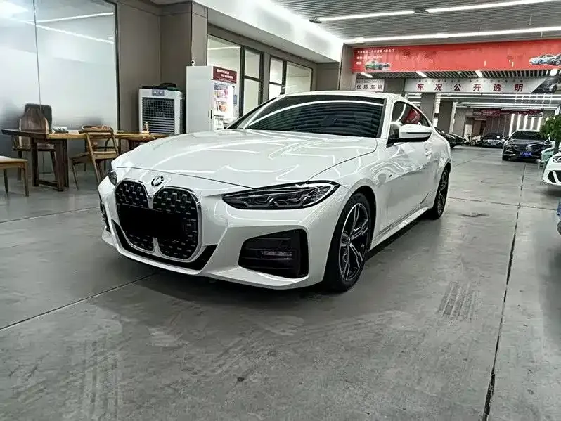 BMW 4 Series — фото 1