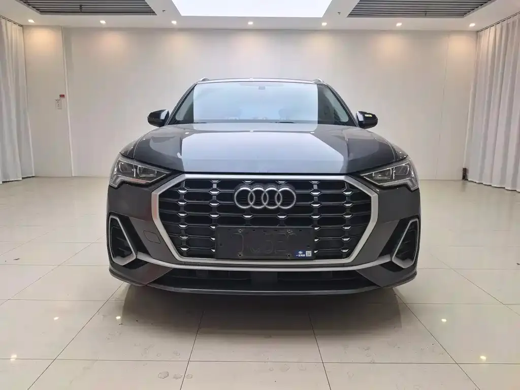 Audi Q3 — фото 3
