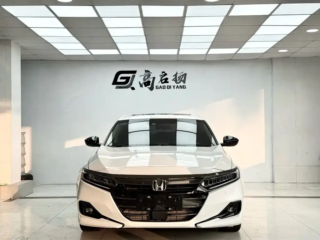 Honda Accord — фото 4