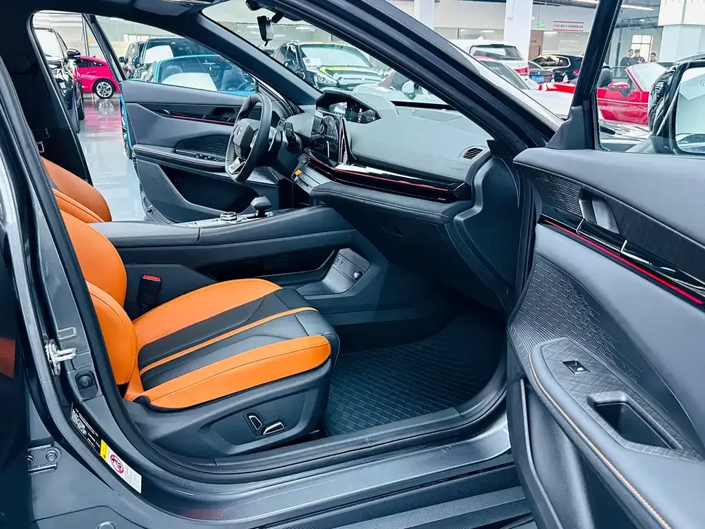 Changan UNI-V 2025 из CN, фото 10